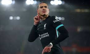 Trận đấu khép lại với tỷ số 2-1 nghiêng về Liverpool